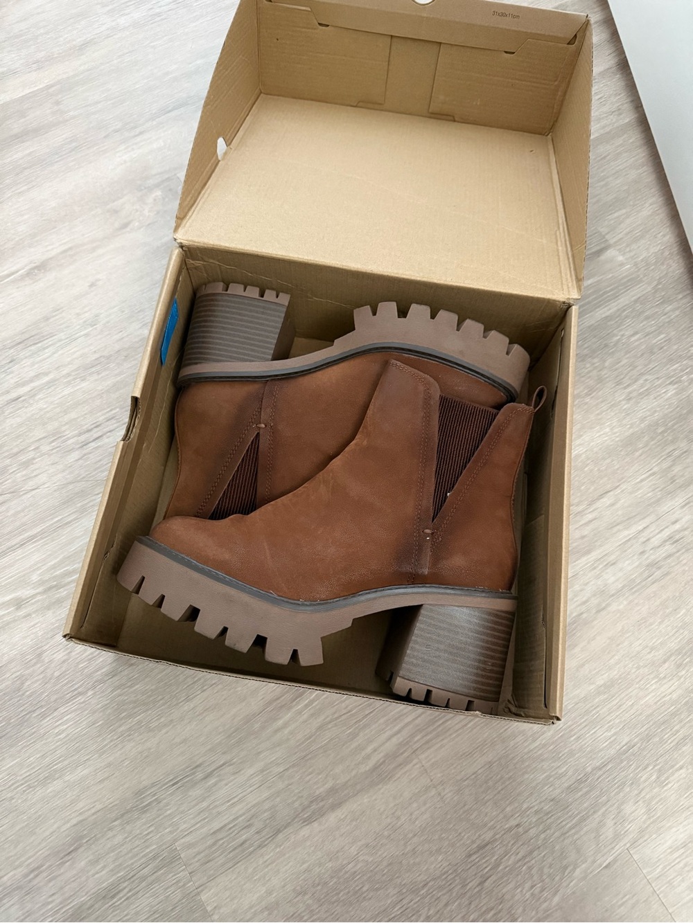 MIA Brown Chunky Chelsea Boot